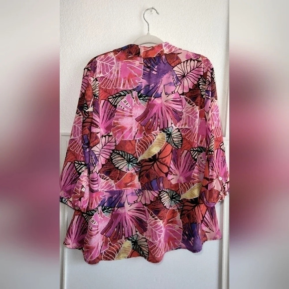 Investments Women's Blouse Petite PL 3/4 Sleeve Pink Purple Colorful V Neck - Picture 1 of 8